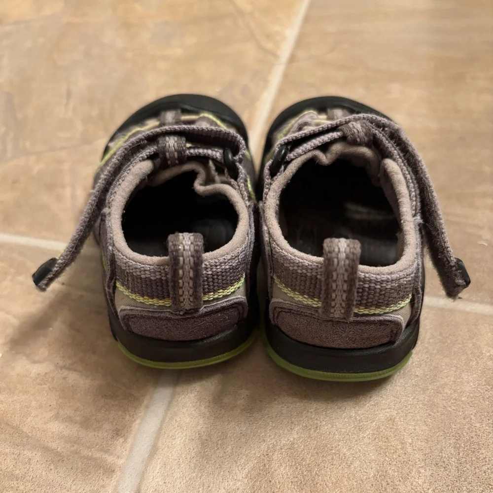 Keen Baby Sz 4 Newport H2 Sport Sandals. ExcltUC! Velcro intact! 15%offw2+bndle - Picture 7 of 9